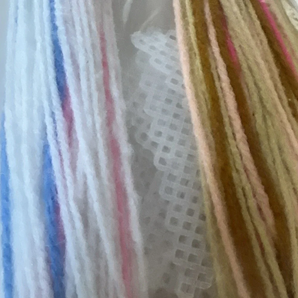 1980 Vintage‎ Leisure Arts Canvas Capers Princess Dick Martin Plastic Yarn Kit